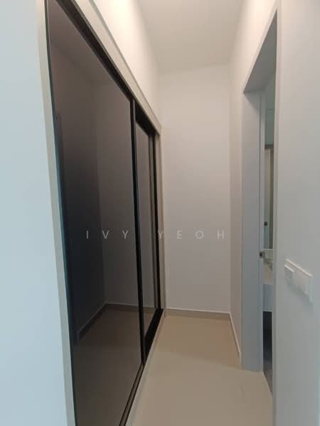 Kondominium untuk Disewa di Mezzo - Ivy Yeoh - Corridor - PropertyGuru.com.my
