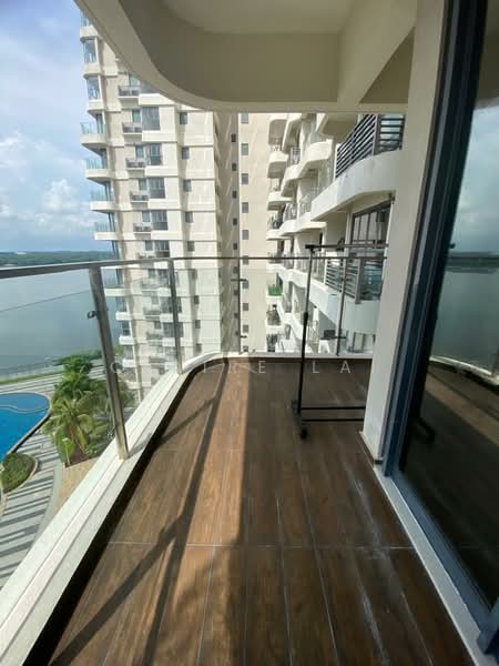 Condominium for Rent at Kings Bay @ Country Garden Danga Bay - Claire Lai - Balcony - PropertyGuru.com.my
