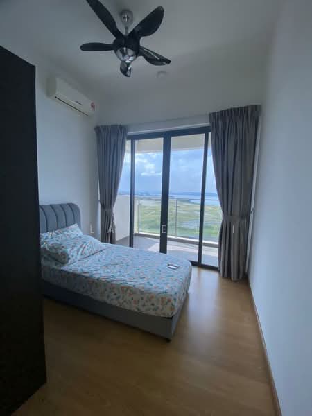 Condominium for Rent at Kings Bay @ Country Garden Danga Bay - Claire Lai - Bedroom - PropertyGuru.com.my