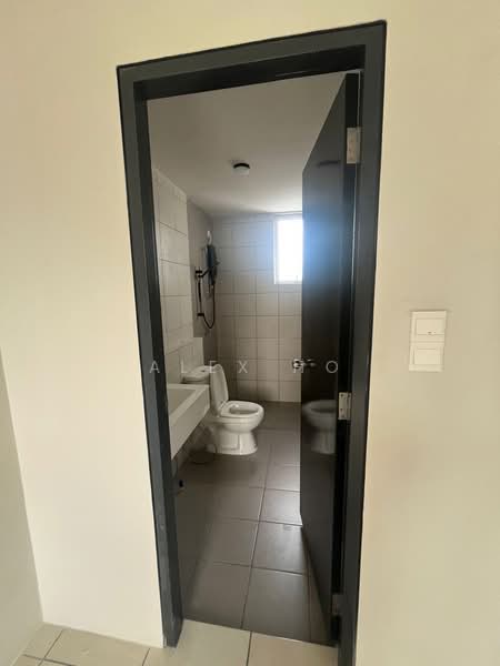 Apartment for Rent at Vista Danau Kota - Alex Ho - Bathroom - PropertyGuru.com.my