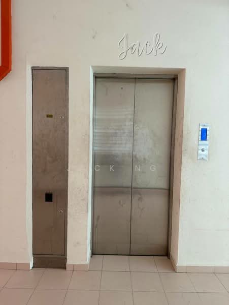 Shop / Office for Rent in Raja Uda (Butterworth) - Jack Ng - Corridor - PropertyGuru.com.my