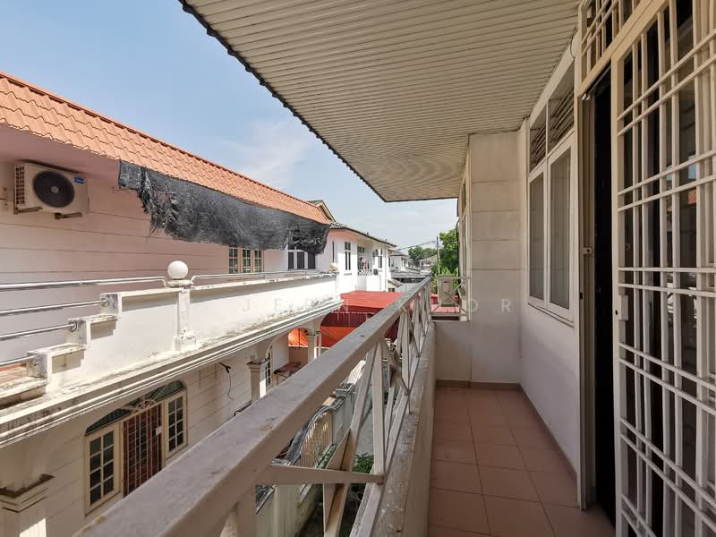 Semi-Detached House for Sale in Alma (Bukit Mertajam) - Y Jern Khor - Balcony - PropertyGuru.com.my