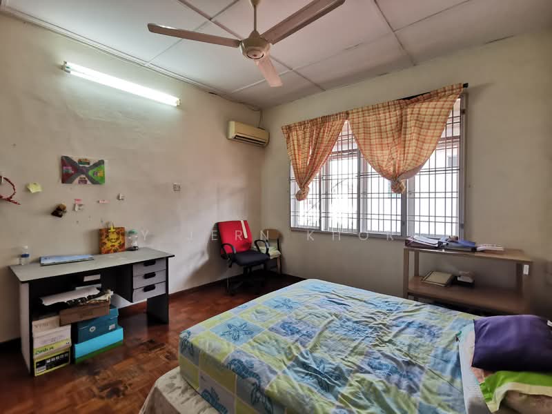 Semi-Detached House for Sale in Alma (Bukit Mertajam) - Y Jern Khor - Bedroom - PropertyGuru.com.my