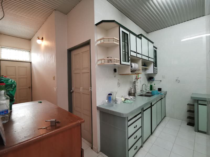Semi-Detached House for Sale in Alma (Bukit Mertajam) - Y Jern Khor - Kitchen - PropertyGuru.com.my