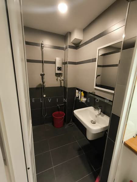 Pangsapuri untuk Disewa di Taman Kampar - Kelvin Seow - Bathroom - PropertyGuru.com.my