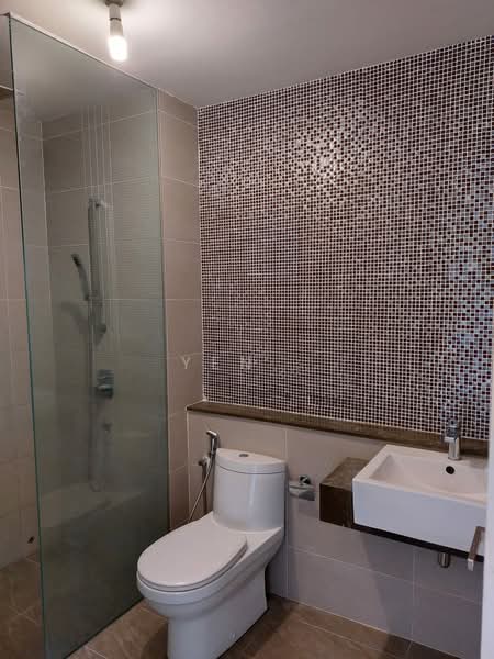 Servis Apartment untuk Disewa di Nova Saujana - Yen . - Bathroom - PropertyGuru.com.my