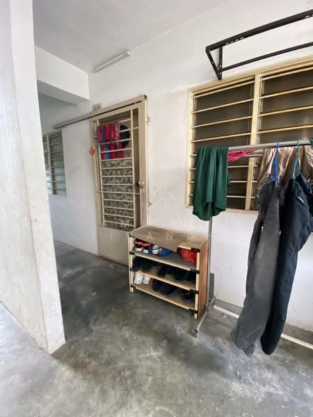 Apartment for Sale at Pangsapuri Arista - Amirun Kinanah - Entrance - PropertyGuru.com.my