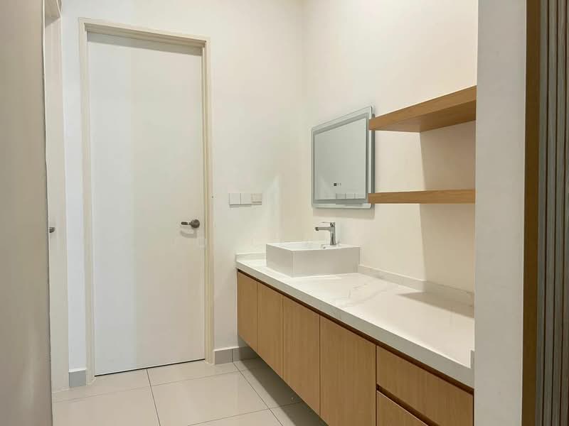 Condominium for Rent at Ferringhi Residence 2 - Joyce Lee - Powder Room - PropertyGuru.com.my