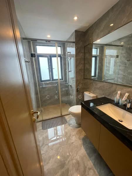Servis Apartment untuk Dijual di R&F Princess Cove Phase 1 - CK Ng - Bathroom - PropertyGuru.com.my