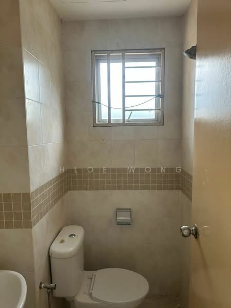 Apartment for Rent at Puteri Bayu Apartment - Chloe Wong - Bathroom - PropertyGuru.com.my