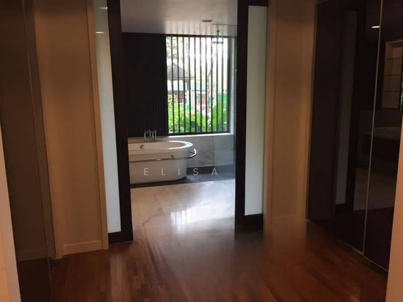 Kondominium untuk Dijual di Dedaun Condominium - Elisa . - Bathroom - PropertyGuru.com.my