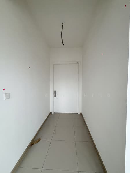 Kondominium untuk Dijual di d'Brightton - Lee Kah Shing - Corridor - PropertyGuru.com.my