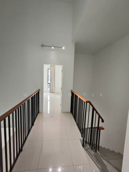 Rumah Teres 2 Tingkat untuk Disewa di Setia Eco Glades (Cyberjaya) - William Pua - Corridor - PropertyGuru.com.my