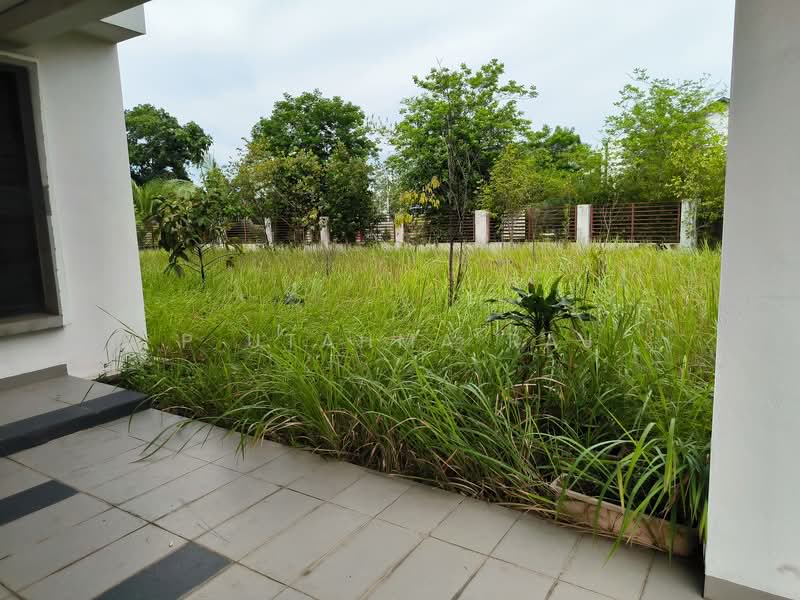 2-storey Terraced House for Sale in Alam Impian (Shah Alam) - P Utahma Raj - Exterior - PropertyGuru.com.my