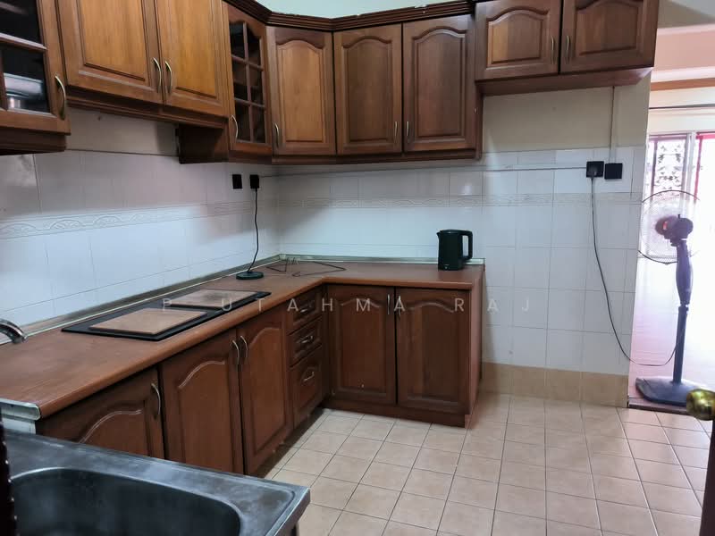 Terraced House for Sale in Puchong (Selangor) - P Utahma Raj - Kitchen - PropertyGuru.com.my