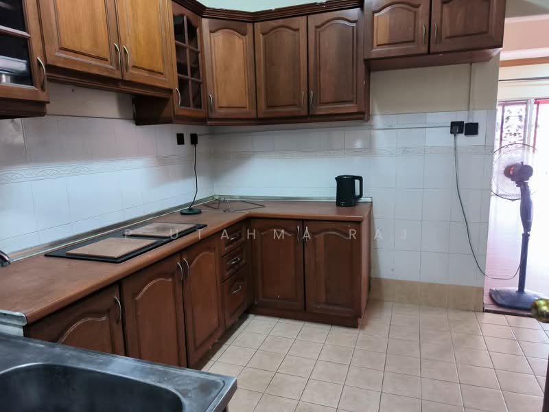Terraced House for Sale in Puchong (Selangor) - P Utahma Raj - Kitchen - PropertyGuru.com.my