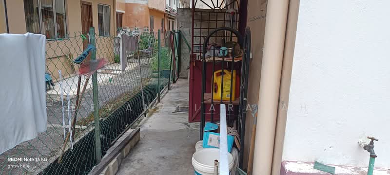 2-storey Terraced House for Sale in Batu Caves (Selangor) - Devan Tiarajah - Rear of house  - PropertyGuru.com.my