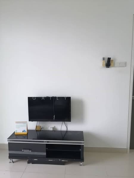 Servis Apartment untuk Disewa di D'Pulze Cyberjaya - Gaily Tay - Living Room - PropertyGuru.com.my