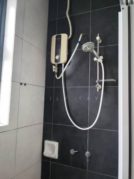 Servis Apartment untuk Disewa di D'Pulze Cyberjaya - Gaily Tay - Bathroom - PropertyGuru.com.my