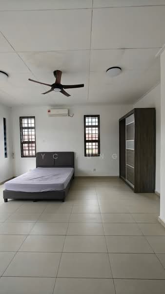 Rumah Teres 2 Tingkat untuk Disewa di Taman Desa Tebrau (Tebrau) - YC Fung - Bedroom - PropertyGuru.com.my