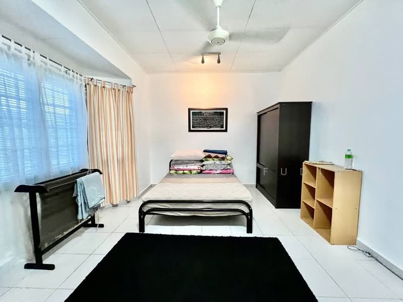 Rumah Teres 2 Tingkat untuk Dijual di Seksyen 13 (Shah Alam) - Syafiq Sharifudin - PropertyGuru.com.my