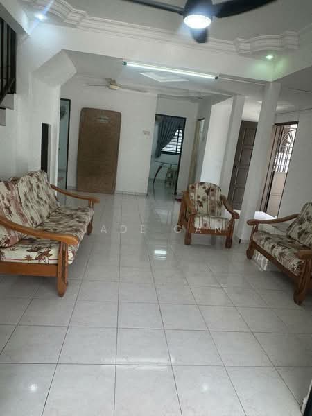 2-storey Terraced House for Rent in Taman Skudai Baru (Skudai) - Jade Gan - Living Room - PropertyGuru.com.my