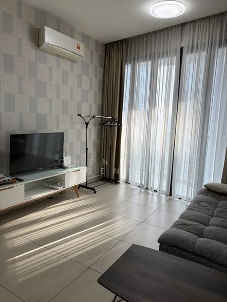 Servis Apartment untuk Dijual di KL Gateway Premium Residences - Chen Kah Seng - Living Room - PropertyGuru.com.my