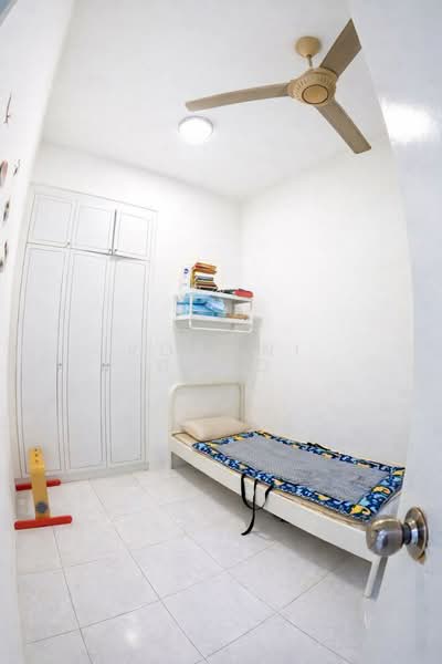 Rumah Bandar untuk Dijual di Taman Tasik Semenyih (Semenyih) - Rohani Daud - Bedroom - PropertyGuru.com.my