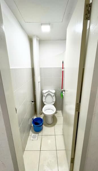Apartment for Sale at Simfoni @ Eco Majestic - Rohani Daud - Bathroom - PropertyGuru.com.my