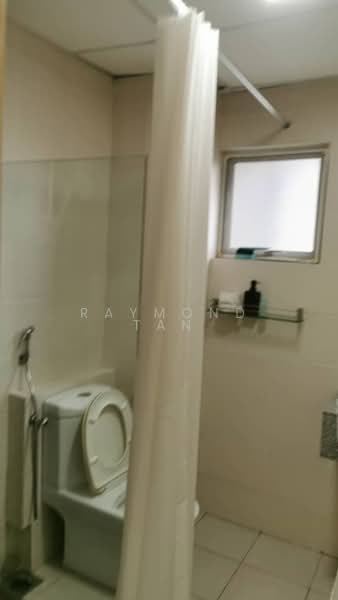 Kondominium untuk Dijual di Metropolitan Square Service Residence - Raymond Tan - Bathroom - PropertyGuru.com.my