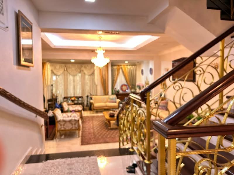 Semi-Detached House for Sale in Kelana Jaya (Petaling Jaya) - Raymond Tan - Living Room - PropertyGuru.com.my