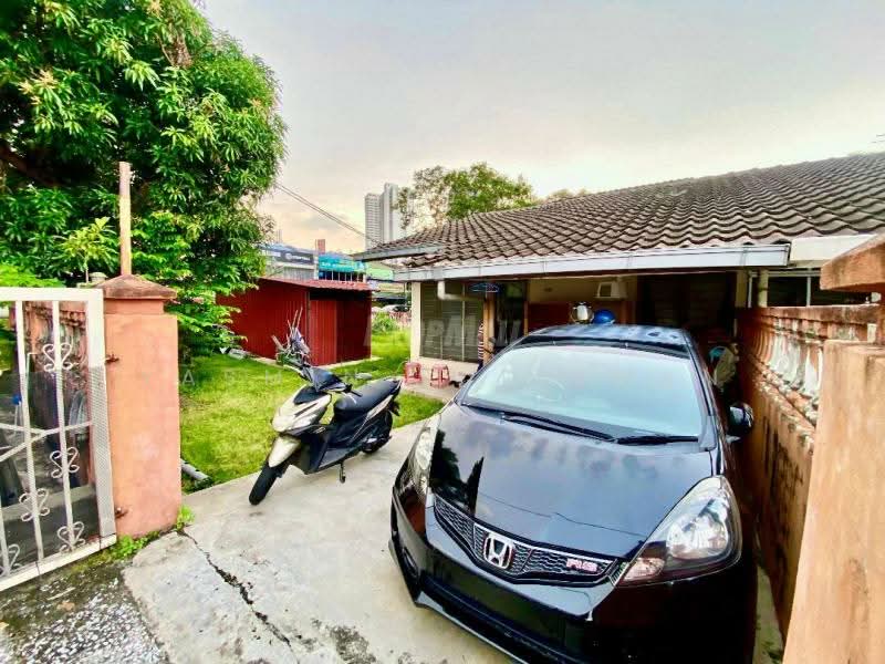 1-storey Terraced House for Sale in Bandar Tun Razak (Cheras) - Yasmin Sulaiman - Exterior - PropertyGuru.com.my