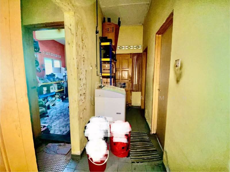 1-storey Terraced House for Sale in Bandar Tun Razak (Cheras) - Yasmin Sulaiman - Corridor - PropertyGuru.com.my