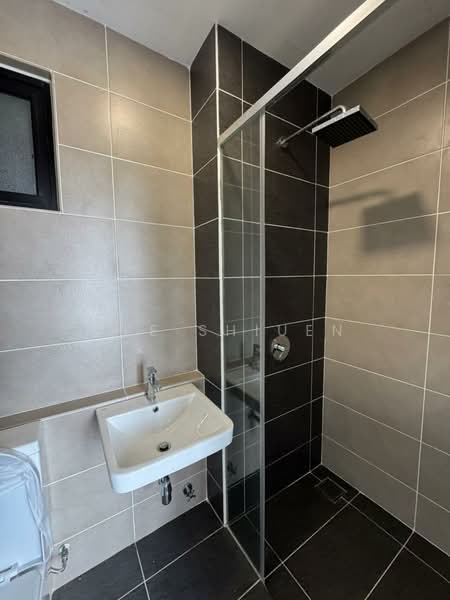 Servis Apartment untuk Disewa di D'Pristine - Yee Shiuen - Bathroom - PropertyGuru.com.my