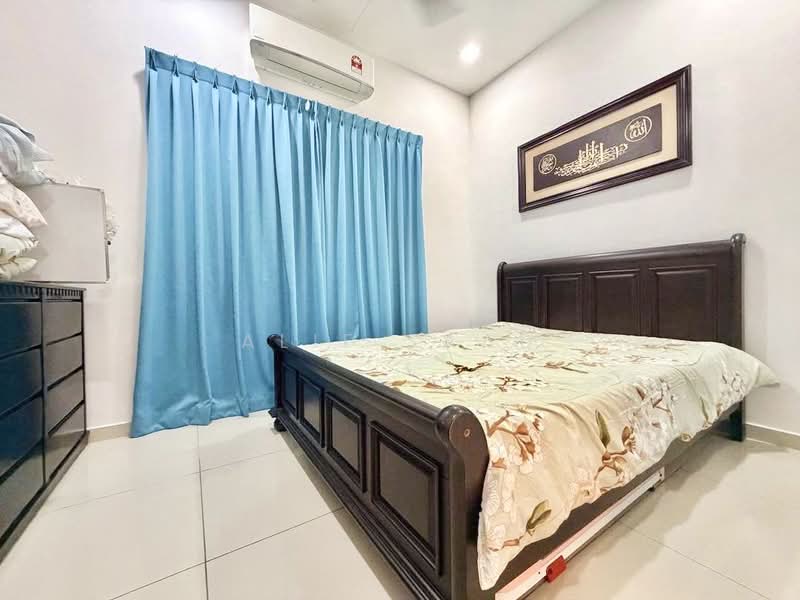 Rumah Teres 2 Tingkat untuk Dijual di Kota Kemuning (Shah Alam) - Alif Saad - Bedroom - PropertyGuru.com.my