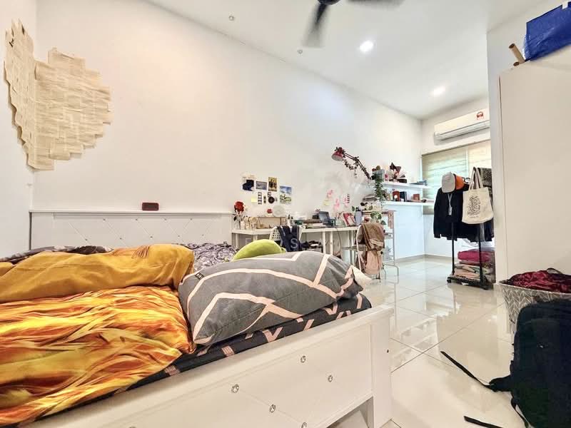 Rumah Teres 2 Tingkat untuk Dijual di Kota Kemuning (Shah Alam) - Alif Saad - Bedroom - PropertyGuru.com.my