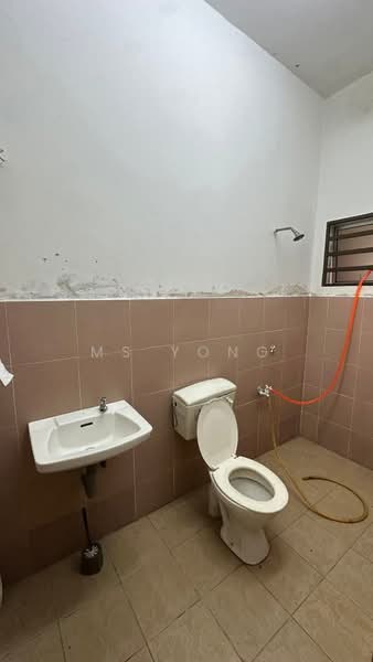 2-storey Terraced House for Rent in Ipoh (Perak) - Ms Yong - Bathroom - PropertyGuru.com.my