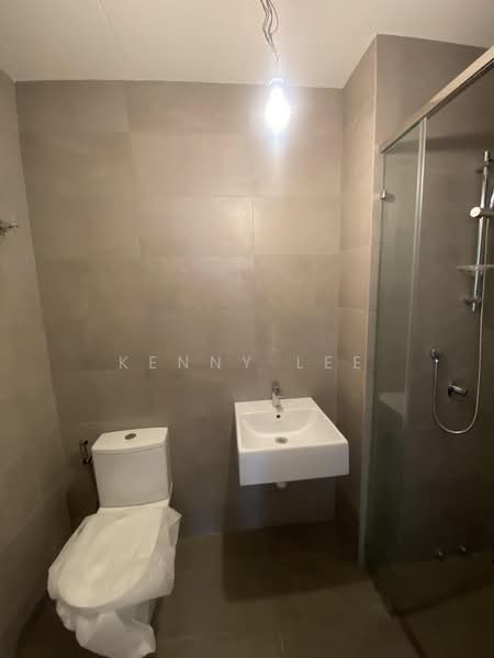 Kondominium untuk Dijual di Sunway Artessa - Kenny Lee - Bathroom - PropertyGuru.com.my