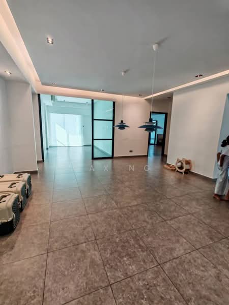 Kondominium untuk Dijual di One Tanjong Condominium - Max Ng - Living Room - PropertyGuru.com.my