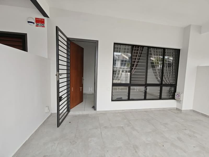 2-storey Terraced House for Sale in Bandar Jaya Putra (Johor Bahru) - Keith Ching - Entrance - PropertyGuru.com.my