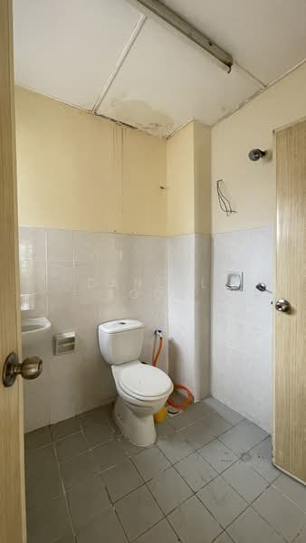 2-storey Terraced House for Rent in Bandar Puteri Klang (Klang) - Daneal Eoon - Bathroom - PropertyGuru.com.my