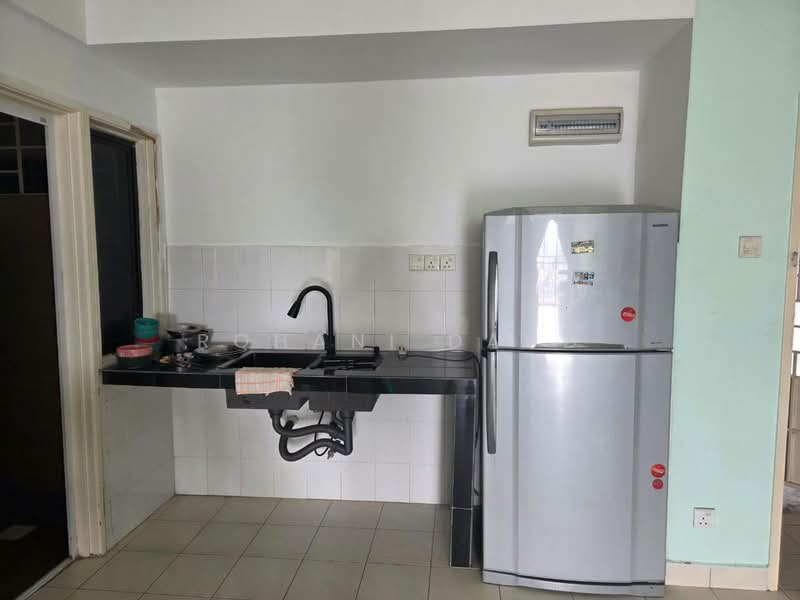 Kondominium untuk Disewa di Glen View Villa - Rohani Daud - Kitchen - PropertyGuru.com.my