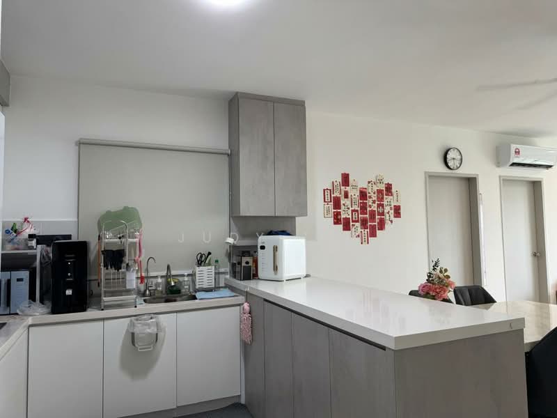 Service Residence for Sale at Huni @ Eco Ardence - Judy Tan - Kitchen - PropertyGuru.com.my