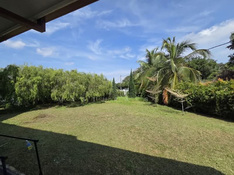 Rumah Banglo untuk Dijual di Saujana Akasia (Sungai Buloh) - Mastura See - Garden - PropertyGuru.com.my