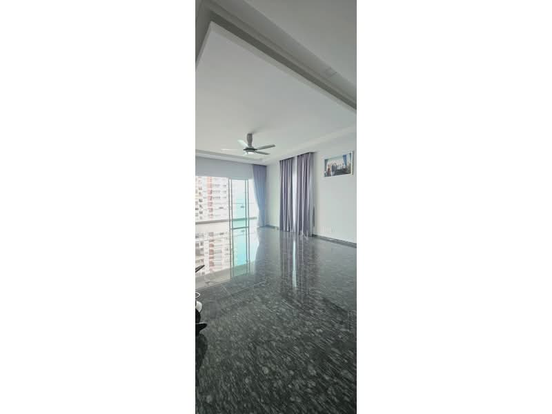 Kondominium untuk Dijual di One Tanjong Condominium - Max Ng - Living Room - PropertyGuru.com.my