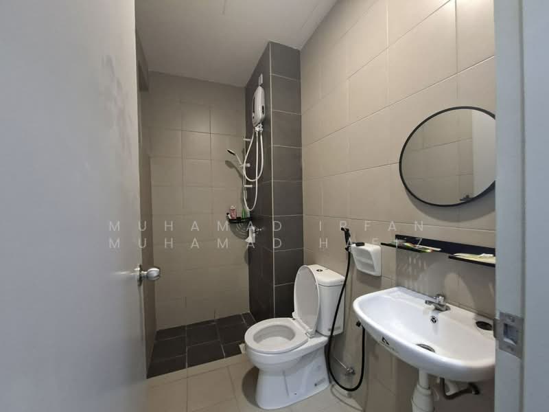 Service Residence for Rent at SkyLake Residence - Muhamad Irfan Muhamad Hafiz - Bathroom - PropertyGuru.com.my