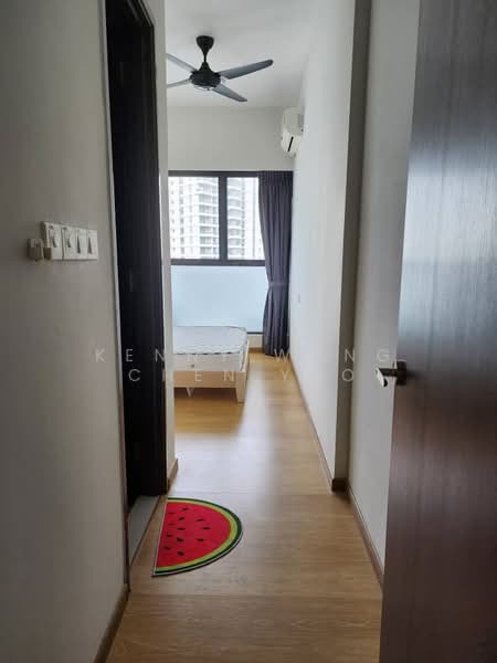 Condominium for Rent at Bay Point @ Country Garden Danga Bay - Kenny Wong Chen Yao - Bedroom - PropertyGuru.com.my