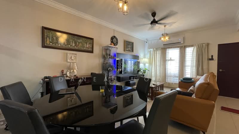 Rumah Teres 2 Tingkat untuk Dijual di Taman Meru Putra (Kapar) - Daneal Eoon - Living Room - PropertyGuru.com.my