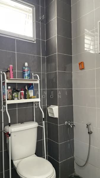 Rumah Teres 2 Tingkat untuk Dijual di Taman Meru Putra (Kapar) - Daneal Eoon - Bathroom - PropertyGuru.com.my