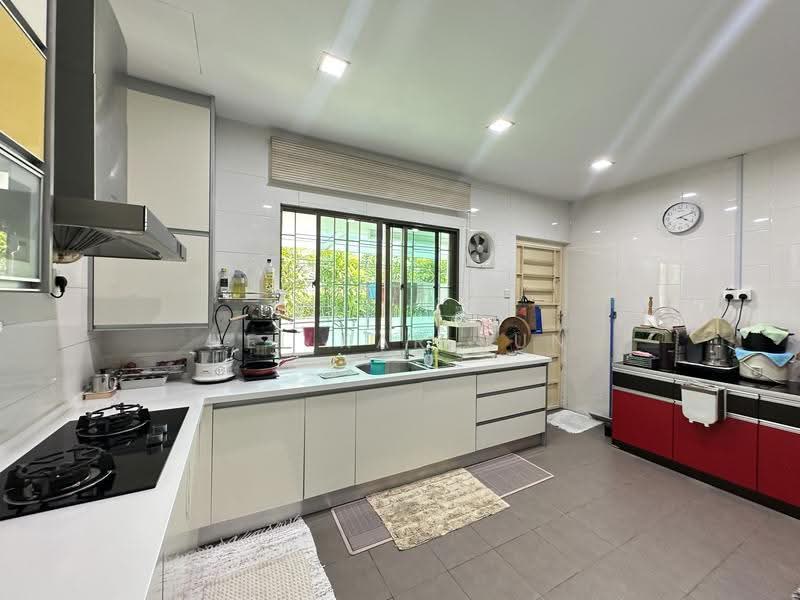 Bungalow House untuk Dijual di Jade Hills (Kajang) - Hei Kar Jun - Kitchen - PropertyGuru.com.my